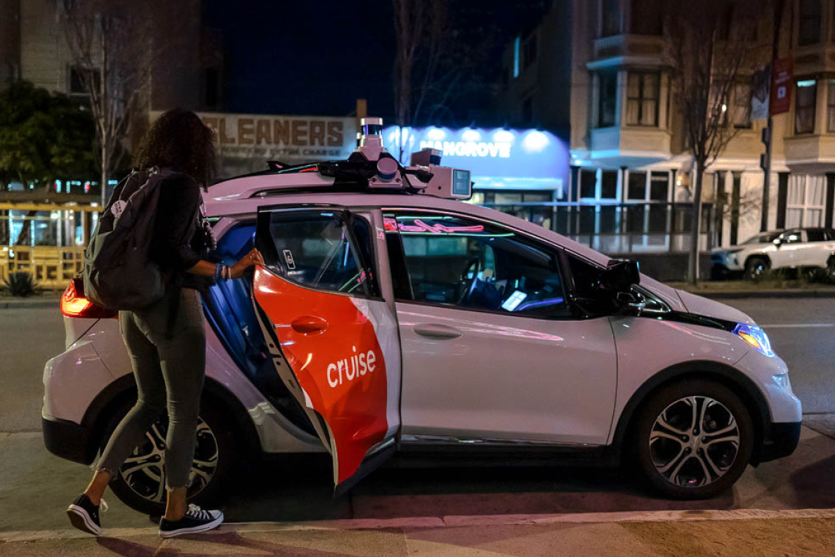 California permits Cruise to launch fully driverless taxi services